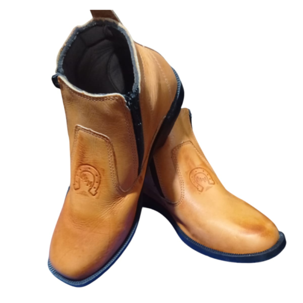 Botas de Cuero Pegado y Cosido M&M